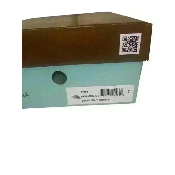 NIB New In Box diba true size us 7 sandals High Platform - Picture 8 of 9